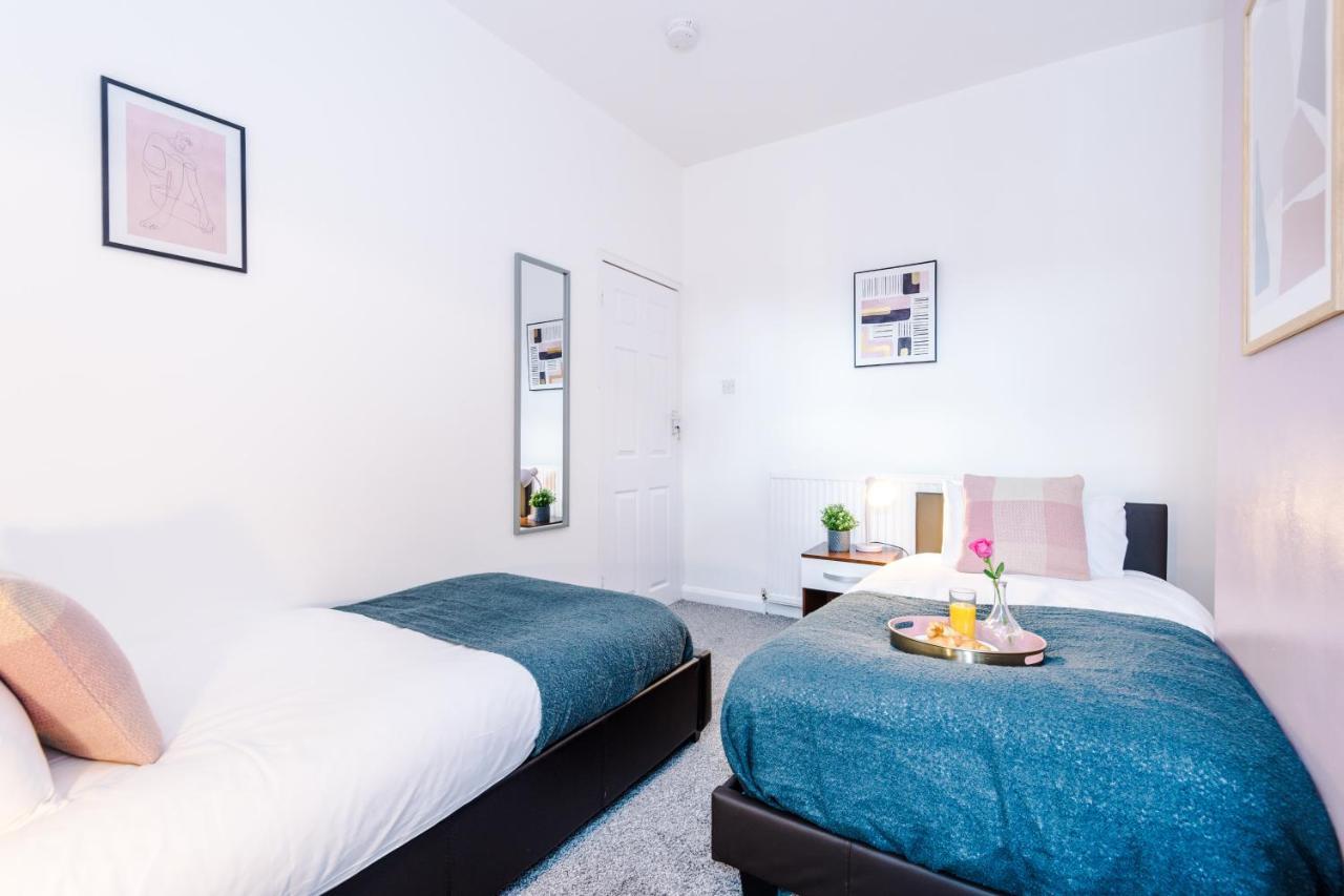 Harley House - Spacious Home With Free Netflix & Parking By Rocketbnb Coventry Exterior foto