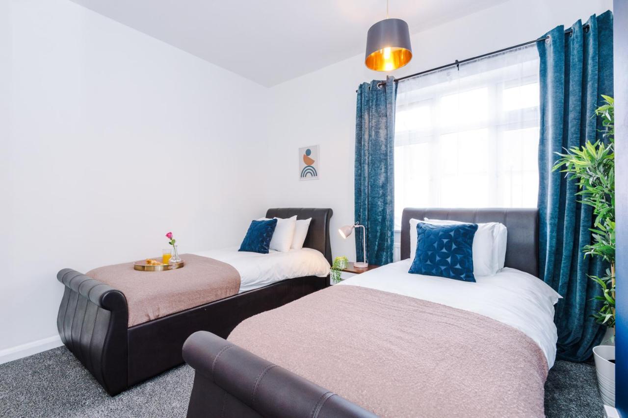Harley House - Spacious Home With Free Netflix & Parking By Rocketbnb Coventry Exterior foto
